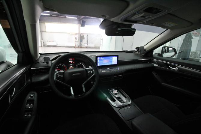 Haval Jolion I с пробегом 2023 года, цена 1 920 000 рублей, 46306 км, внедорожник, Автокод Объявления