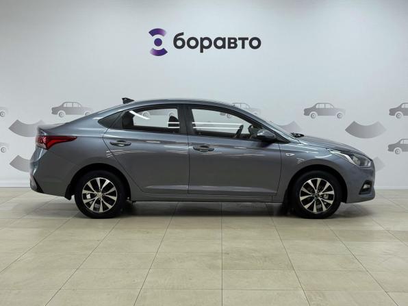 Hyundai Solaris II с пробегом 2017 года, цена 1 350 000 рублей, 145206 км, седан, Автокод Объявления