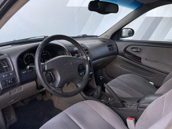 Nissan Maxima V (A33) с пробегом 2001 года, цена 298 000 рублей, 303319 км, седан, Автокод Объявления