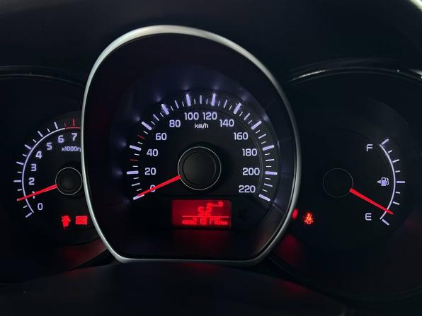 Kia Rio III с пробегом 2013 года, цена 735 000 рублей, 219000 км, седан, Автокод Объявления