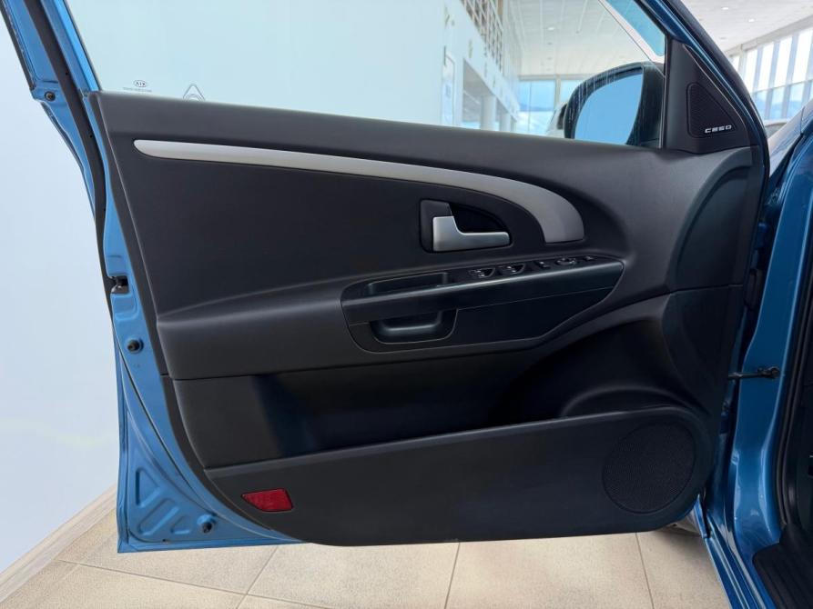 Kia Ceed I Рестайлинг Новороссийск  - изображение 29