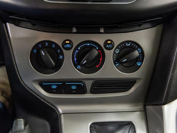 Ford Focus III с пробегом 2012 года, цена 758 000 рублей, 136379 км, хэтчбек, Автокод Объявления