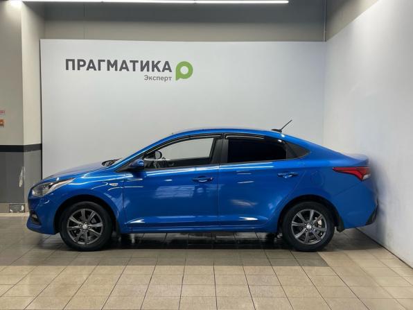 Hyundai Solaris II с пробегом 2018 года, цена 1 328 000 рублей, 92300 км, седан, Автокод Объявления