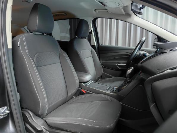 Ford Kuga II Рестайлинг с пробегом 2018 года, цена 1 529 000 рублей, 185100 км, внедорожник, Автокод Объявления