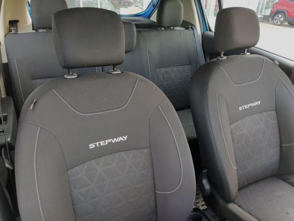 Renault Sandero II с пробегом 2015 года, цена 790 000 рублей, 132590 км, хэтчбек, Автокод Объявления