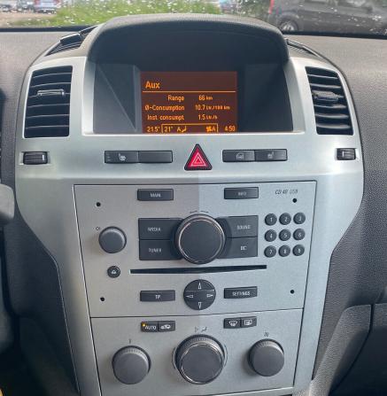 Opel Zafira B Рестайлинг с пробегом 2013 года, цена 699 000 рублей, 248400 км, минивэн, Автокод Объявления