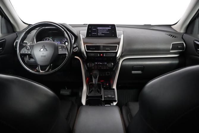 Mitsubishi Eclipse Cross I с пробегом 2018 года, цена 1 799 000 рублей, 119000 км, внедорожник, Автокод Объявления