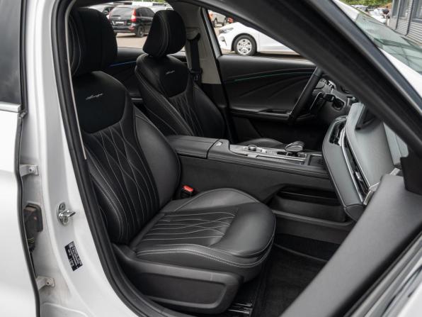 Chery Arrizo 8 с пробегом 2023 года, цена 2 330 000 рублей, 41610 км, седан, Автокод Объявления