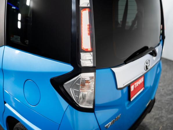 Toyota Tank I с пробегом 2016 года, цена 920 000 рублей, 125040 км, микровэн, Автокод Объявления