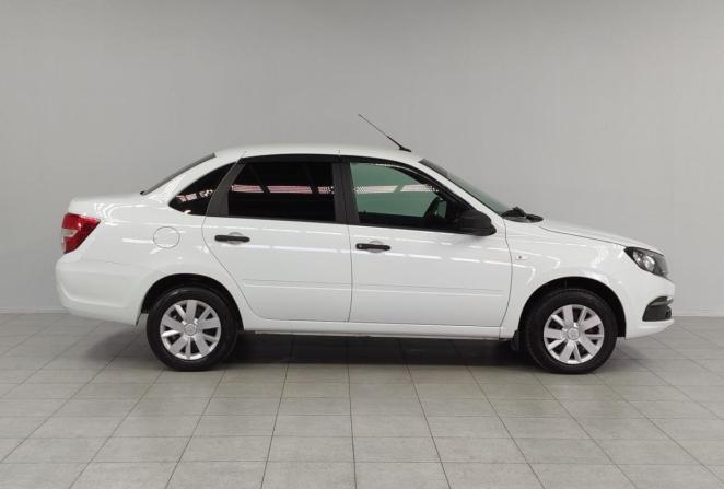 Lada (ВАЗ) Granta I Рестайлинг с пробегом 2024 года, цена 900 000 рублей, 18339 км, седан, Автокод Объявления