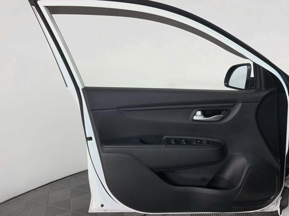 Kia Rio IV с пробегом 2019 года, цена 1 549 000 рублей, 74000 км, хэтчбек, Автокод Объявления