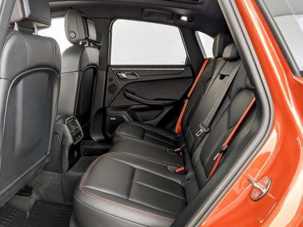 Porsche Macan I Рестайлинг 2 с пробегом 2021 года, цена 6 460 000 рублей, 62908 км, внедорожник, Автокод Объявления