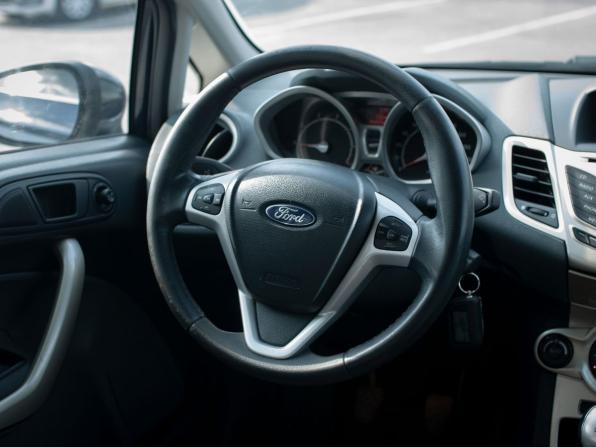 Ford Fiesta Mk6 с пробегом 2008 года, цена 440 000 рублей, 198808 км, хэтчбек, Автокод Объявления
