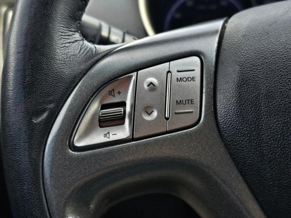 Hyundai ix35 I с пробегом 2012 года, цена 1 090 000 рублей, 207000 км, внедорожник, Автокод Объявления