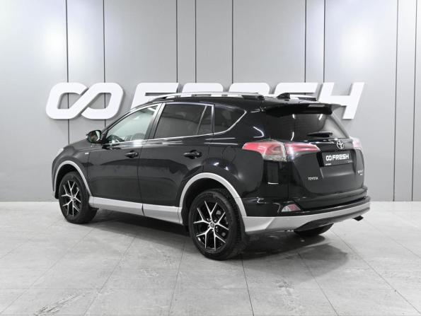 Toyota RAV4 IV (XA40) Рестайлинг с пробегом 2017 года, цена 2 400 000 рублей, 204860 км, внедорожник, Автокод Объявления