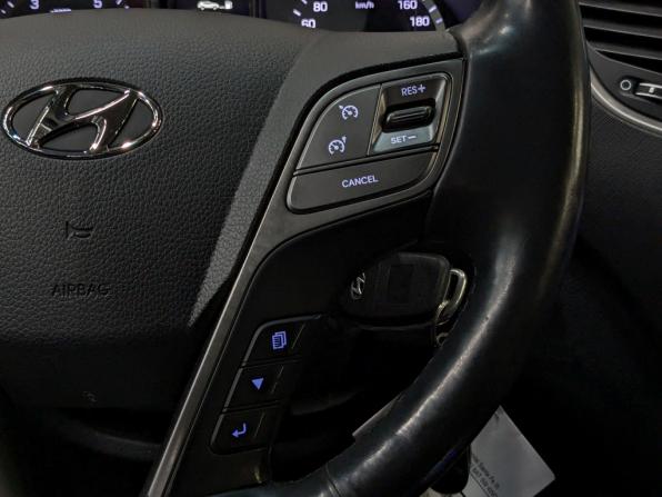 Hyundai Santa Fe III Рестайлинг с пробегом 2017 года, цена 2 100 000 рублей, 145682 км, внедорожник, Автокод Объявления