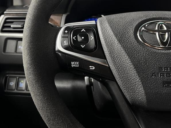 Toyota Camry VII (XV50) Рестайлинг 2 с пробегом 2017 года, цена 2 299 900 рублей, 211243 км, седан, Автокод Объявления