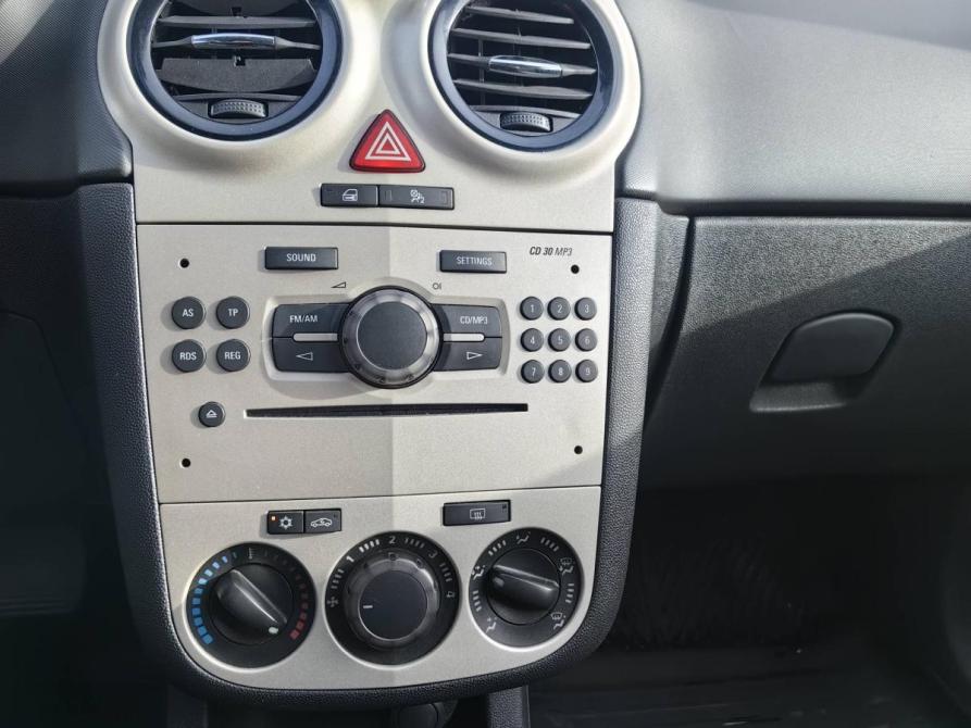 Opel Corsa D Москва  - изображение 16