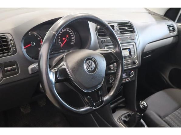 Volkswagen Polo V Рестайлинг с пробегом 2017 года, цена 1 360 000 рублей, 47959 км, седан, Автокод Объявления