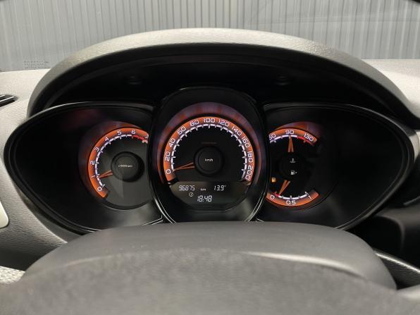 Lada (ВАЗ) Vesta I с пробегом 2019 года, цена 1 047 000 рублей, 96875 км, универсал, Автокод Объявления