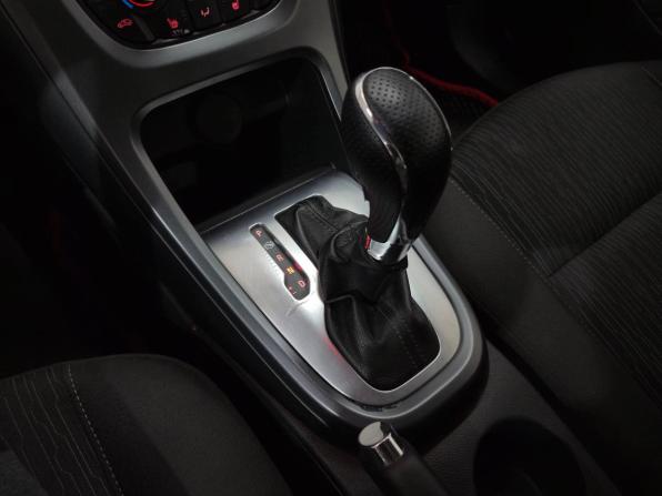 Opel Astra J Рестайлинг с пробегом 2012 года, цена 800 000 рублей, 213832 км, хэтчбек, Автокод Объявления
