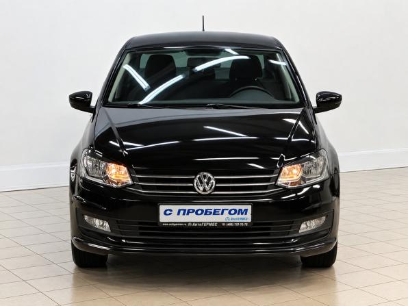 Volkswagen Polo V Рестайлинг с пробегом 2019 года, цена 1 420 000 рублей, 75989 км, седан, Автокод Объявления