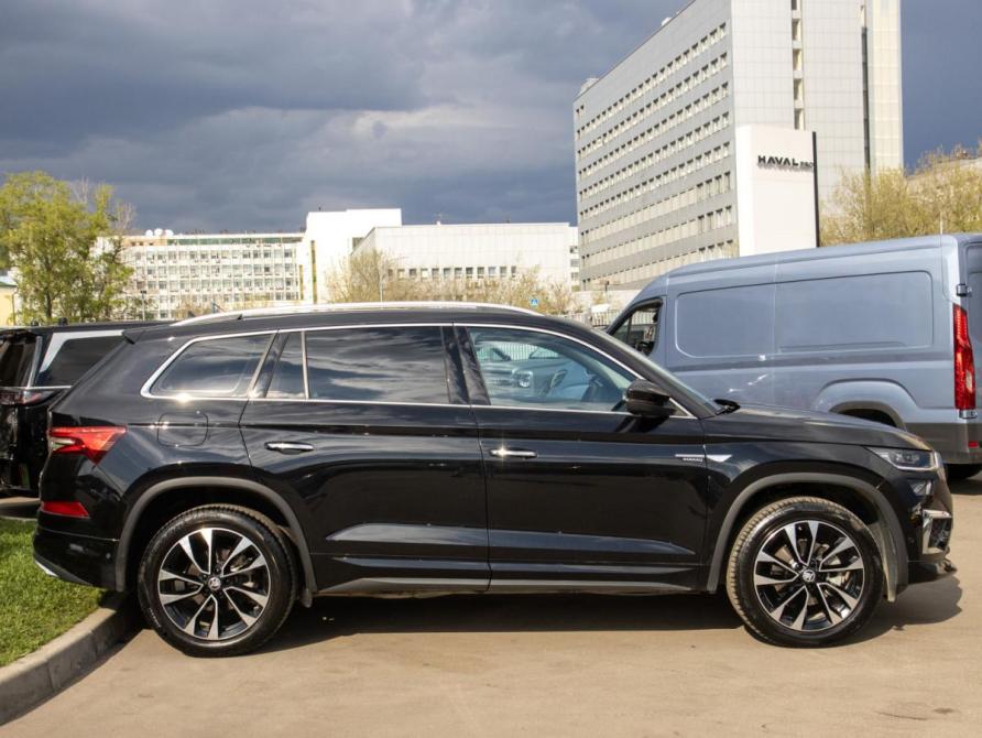 Skoda Kodiaq I Рестайлинг Москва  - изображение 3
