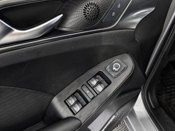 Haval Jolion I с пробегом 2022 года, цена 1 650 000 рублей, 99248 км, внедорожник, Автокод Объявления