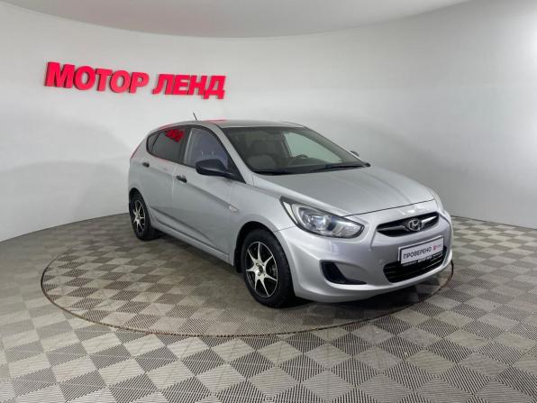 Hyundai Solaris I с пробегом 2012 года, цена 710 000 рублей, 105478 км, хэтчбек, Автокод Объявления