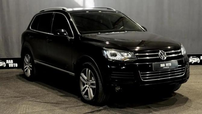 Volkswagen Touareg II с пробегом 2011 года, цена 1 990 000 рублей, 298796 км, внедорожник, Автокод Объявления