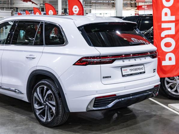 Geely Monjaro I с пробегом 2023 года, цена 3 249 585 рублей, 34445 км, внедорожник, Автокод Объявления