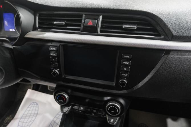 Kia Rio IV с пробегом 2019 года, цена 1 399 000 рублей, 70000 км, седан, Автокод Объявления