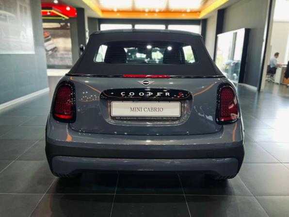 Mini Cabrio IV с пробегом 2025 года, цена 6 790 000 рублей, 756 км, кабриолет, Автокод Объявления