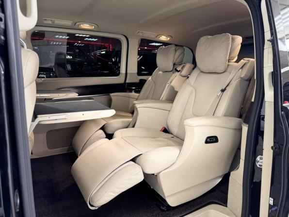 Mercedes-Benz V-Класс III (W447) Рестайлинг с пробегом 2022 года, цена 6 700 000 рублей, 66363 км, минивэн, Автокод Объявления