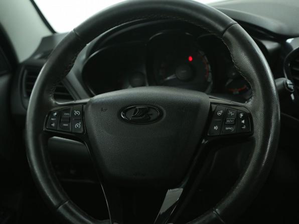 Lada (ВАЗ) Vesta I с пробегом 2022 года, цена 1 066 000 рублей, 83000 км, универсал, Автокод Объявления