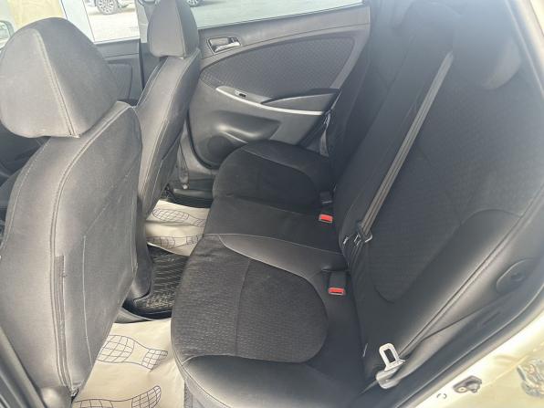 Hyundai Solaris I с пробегом 2012 года, цена 840 000 рублей, 185517 км, хэтчбек, Автокод Объявления