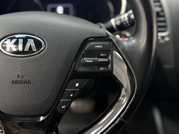 Kia Cerato III Рестайлинг (Classic) с пробегом 2018 года, цена 1 480 000 рублей, 192289 км, седан, Автокод Объявления