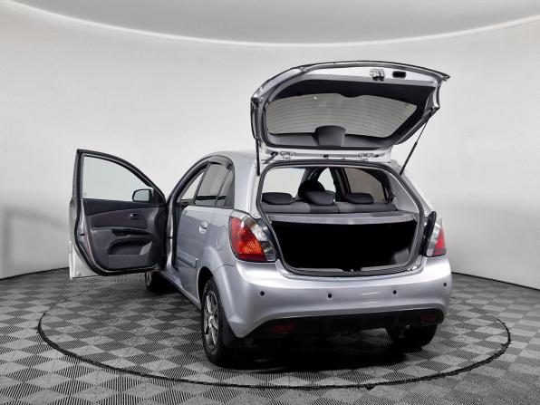 Kia Rio II Рестайлинг с пробегом 2010 года, цена 339 000 рублей, 245330 км, хэтчбек, Автокод Объявления