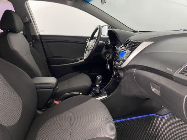 Hyundai Solaris I с пробегом 2012 года, цена 699 000 рублей, 168779 км, седан, Автокод Объявления