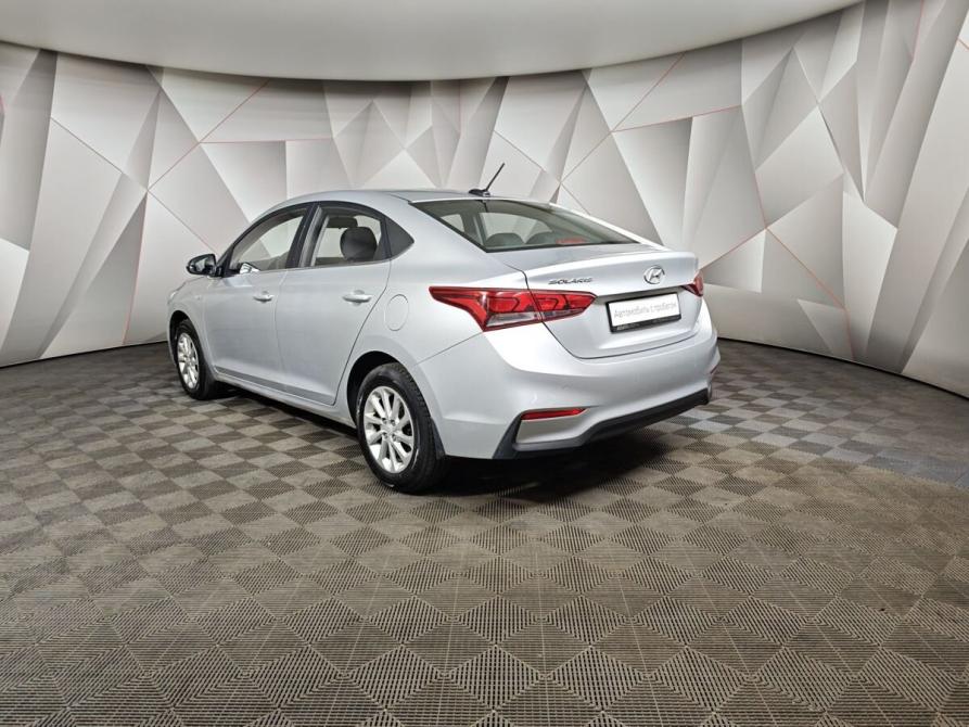Hyundai Solaris II Москва  - изображение 4