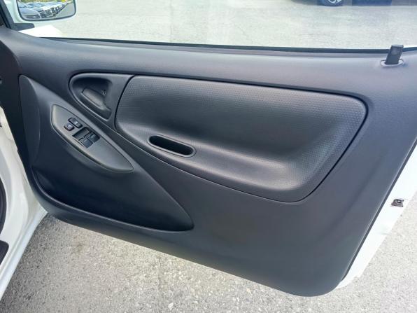 Toyota Vitz I (P10) с пробегом 2003 года, цена 449 000 рублей, 299999 км, хэтчбек, Автокод Объявления