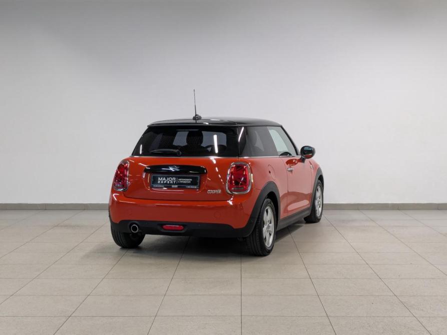 Mini Hatch III (F55/F56) Рестайлинг Санкт-Петербург  - изображение 5