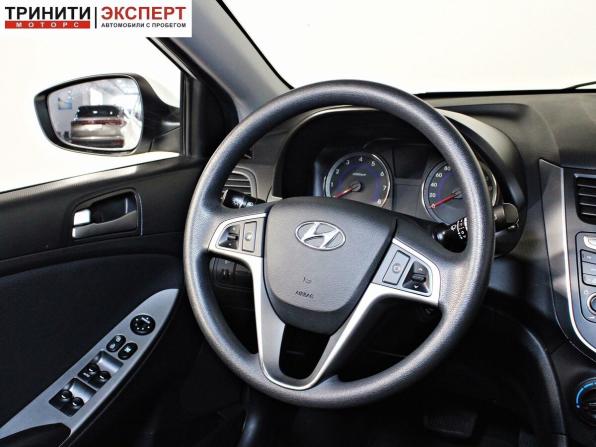 Hyundai Solaris I Рестайлинг с пробегом 2015 года, цена 1 047 000 рублей, 151675 км, хэтчбек, Автокод Объявления