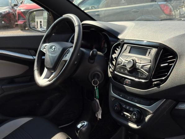 Lada (ВАЗ) Vesta I с пробегом 2021 года, цена 1 240 000 рублей, 103750 км, универсал, Автокод Объявления