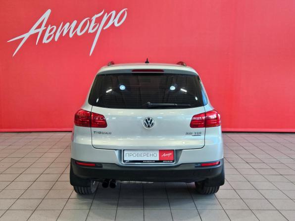 Volkswagen Tiguan I Рестайлинг с пробегом 2012 года, цена 1 327 000 рублей, 173358 км, внедорожник, Автокод Объявления