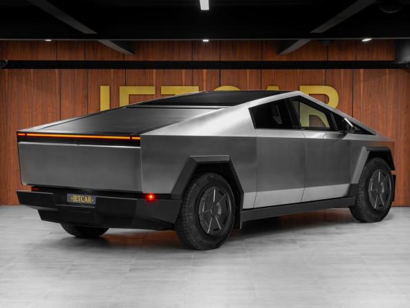 Tesla Cybertruck с пробегом 2024 года, цена 20 530 000 рублей, 140 км, пикап, Автокод Объявления