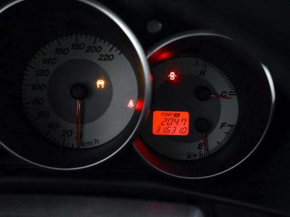Mazda 3 I (BK) Рестайлинг с пробегом 2008 года, цена 449 000 рублей, 316308 км, седан, Автокод Объявления