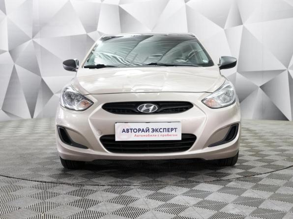 Hyundai Solaris I с пробегом 2013 года, цена 635 000 рублей, 189000 км, седан, Автокод Объявления