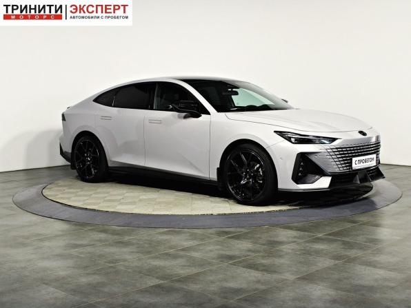 Changan UNI-V I с пробегом 2024 года, цена 2 497 000 рублей, 21820 км, лифтбек, Автокод Объявления