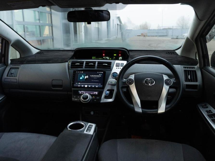 Toyota Prius Alpha I (ZVW40/41) Улан-Удэ  - изображение 11
